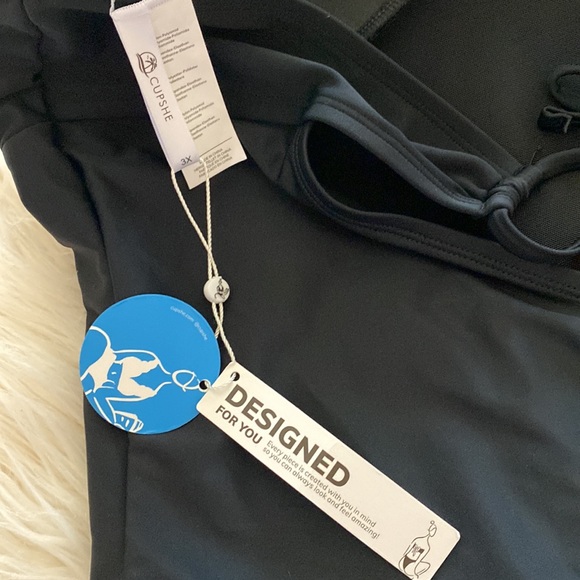 New CUPSHE one piece swimsuit - Picture 8 of 11